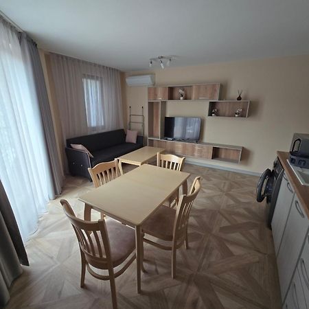 Markapart 3 - Apartment In Downtown Ruse Exterior photo